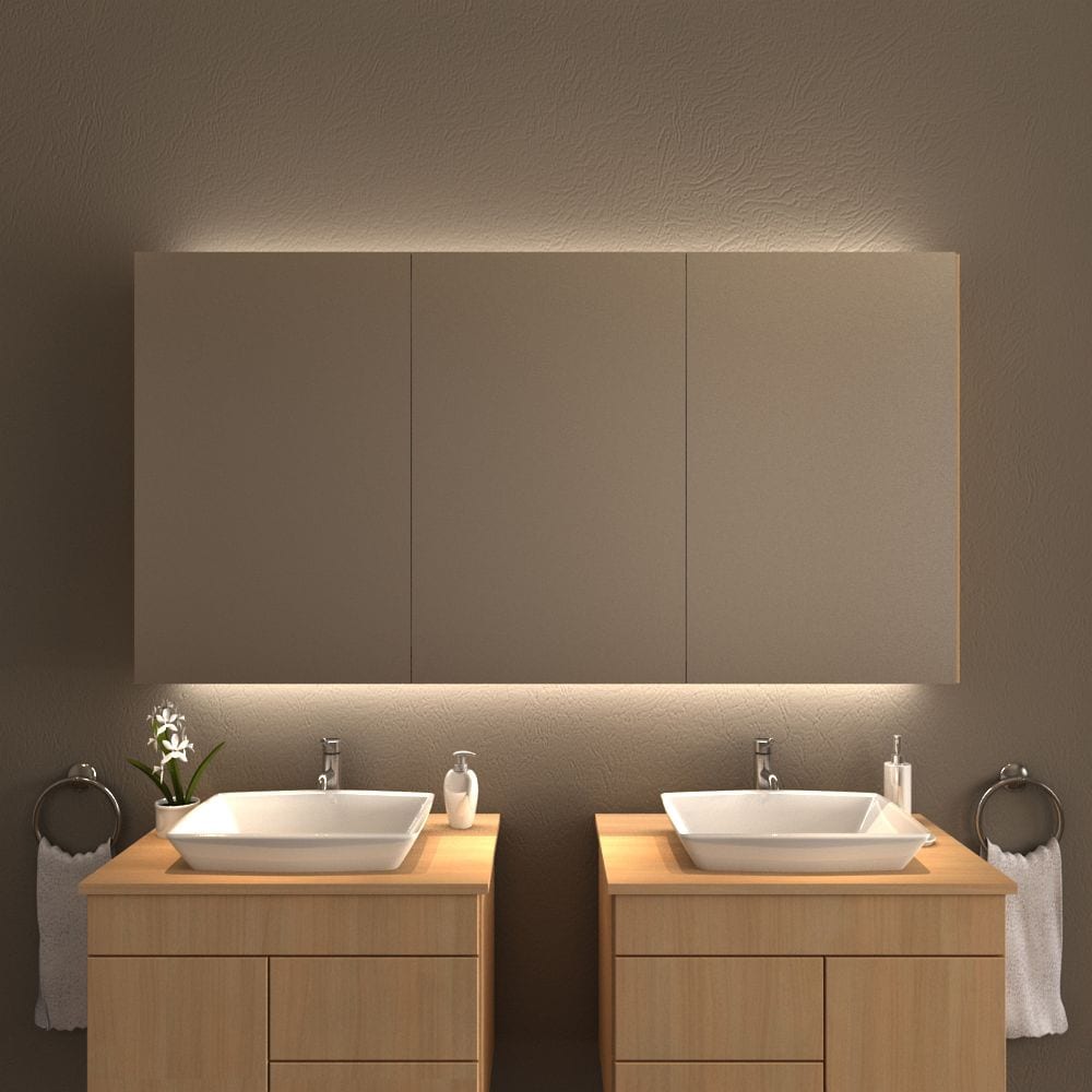 Spiegelschrank mit Beleuchtung für Waschtisch und Decke Spiegelschrank mit Beleuchtung für Waschtisch und Decke
