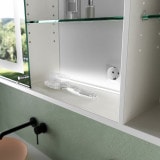 Bad Spiegelschrank LED mit Schiebetüren, Regalen - Eder 2